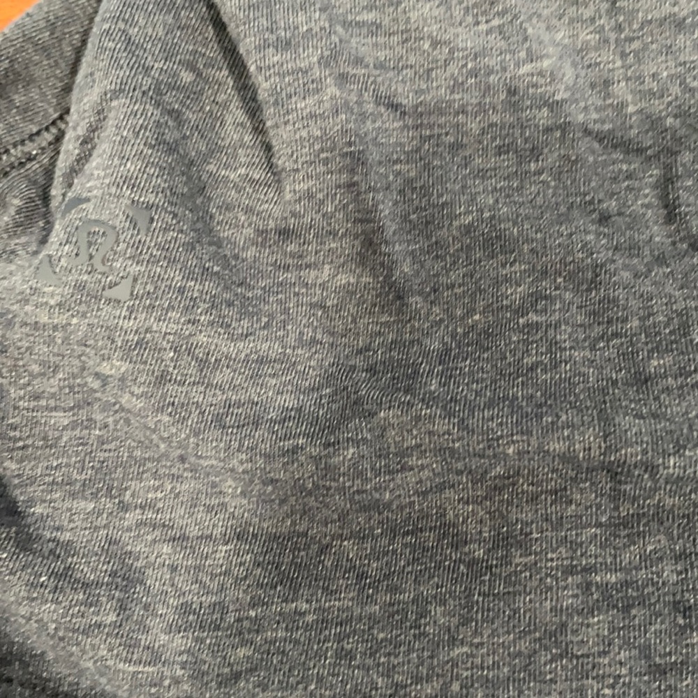 Lululemon T-shirt SM